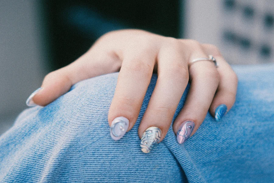 Blue Winter Nails
