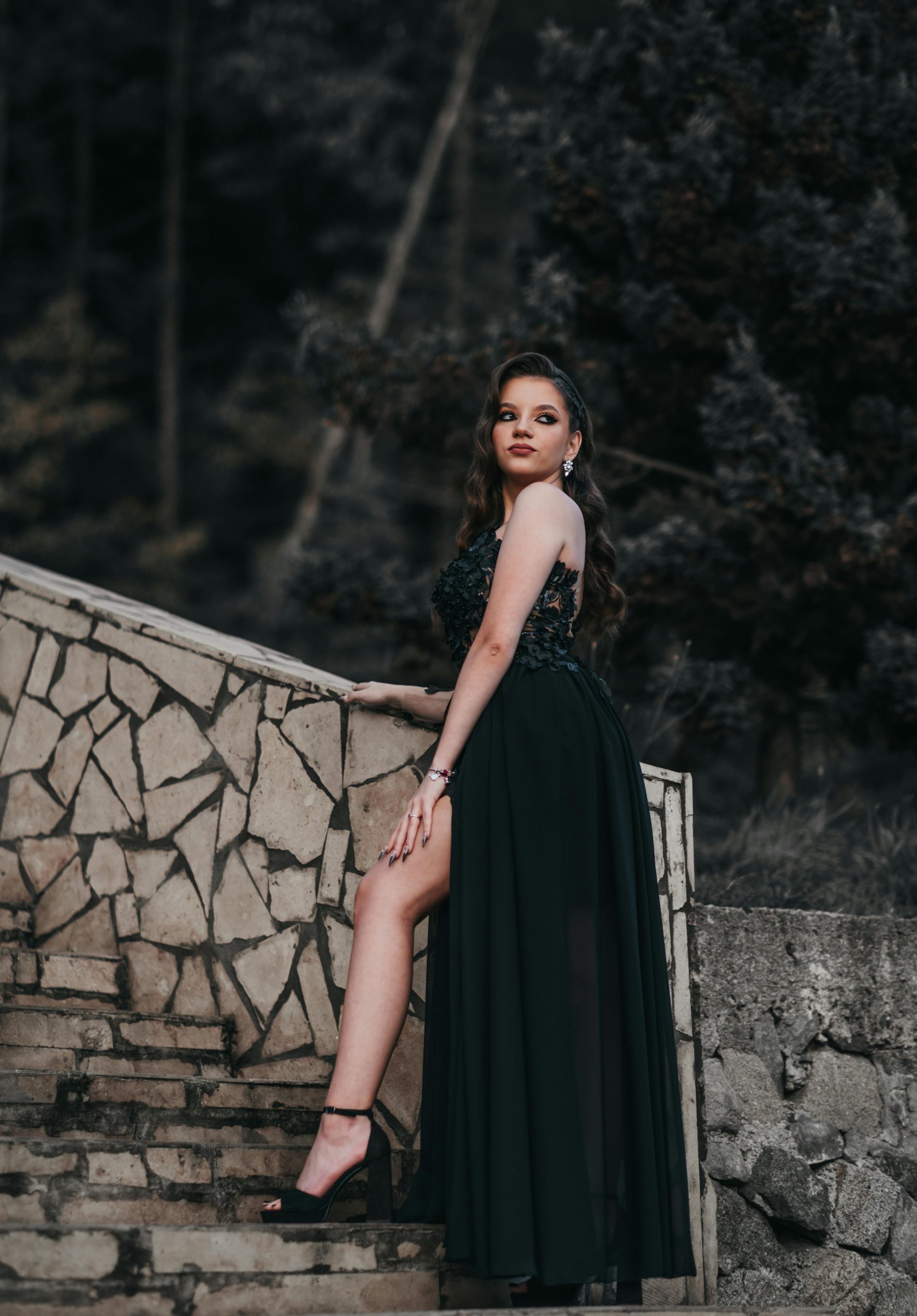 What is Black Tie Attire for a Woman1