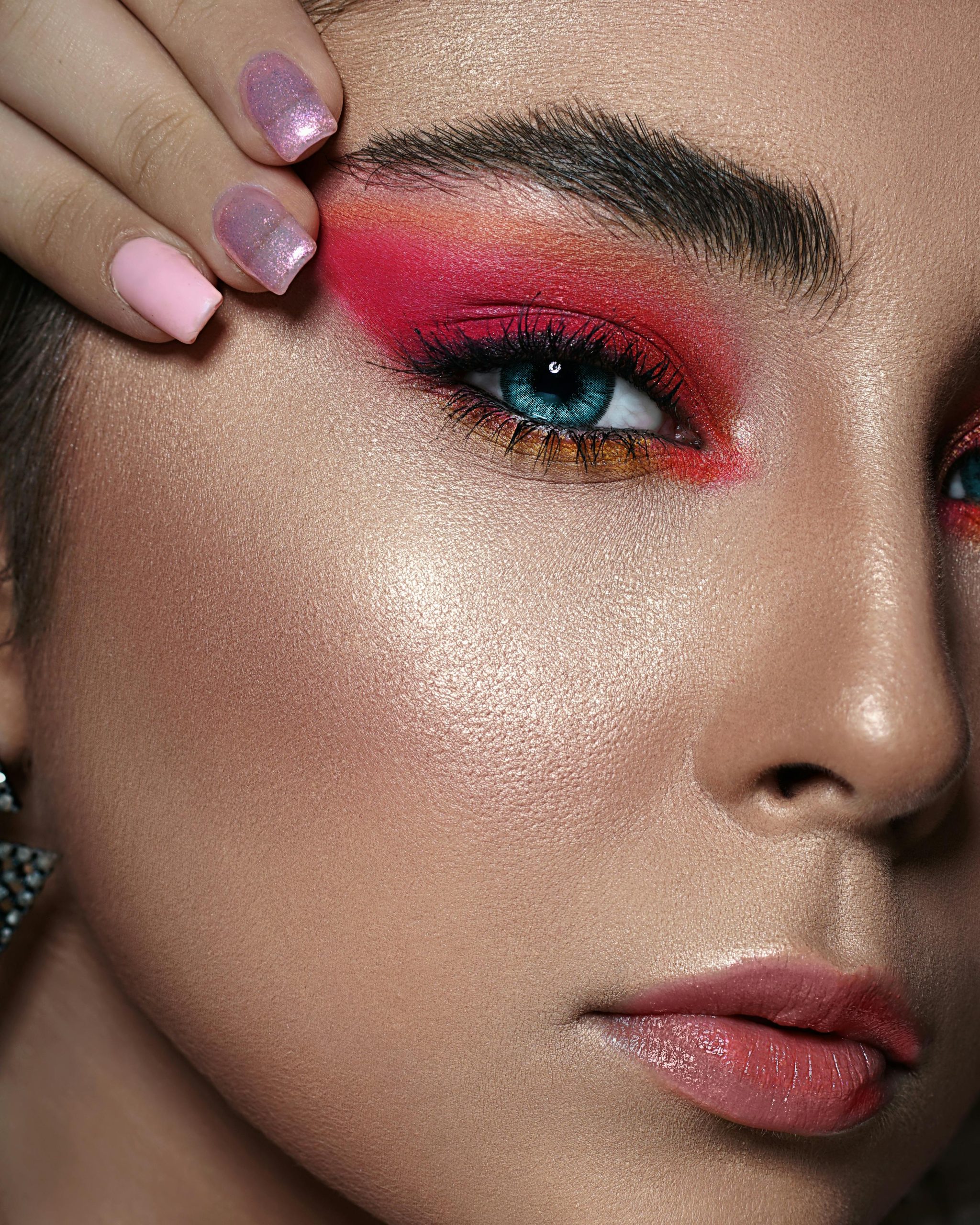 Neon Eyeliner