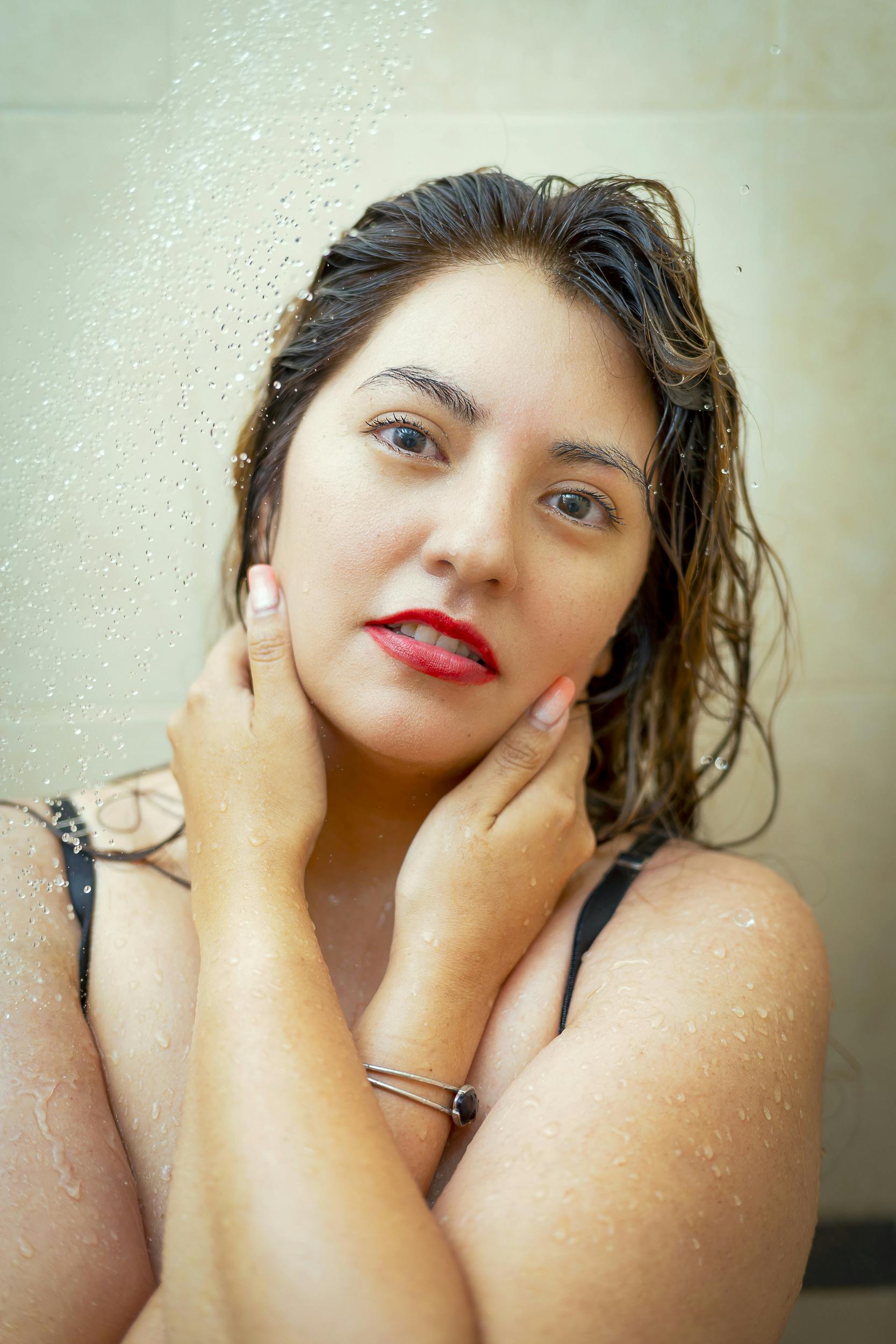 Wet Hair Look