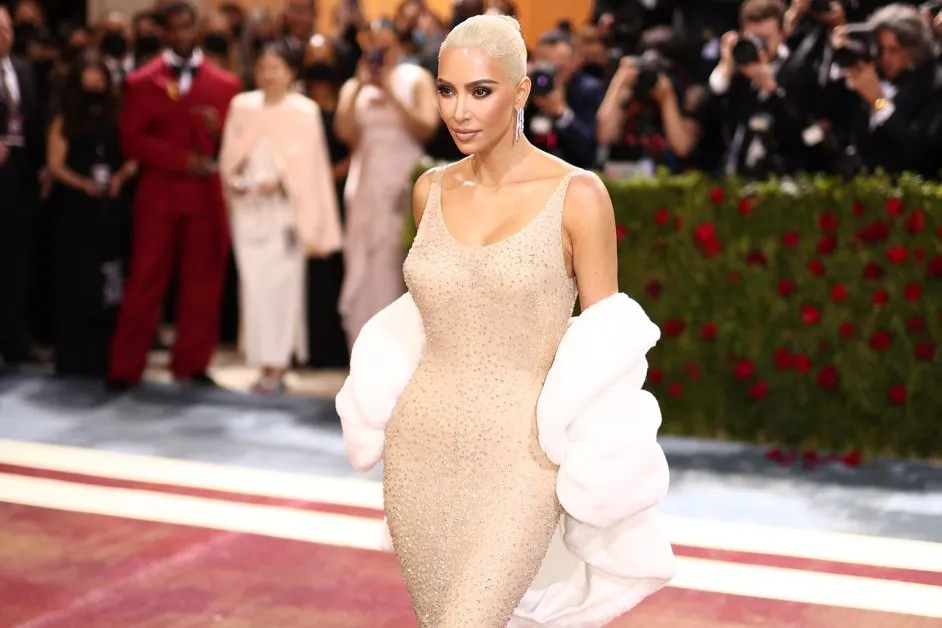 kim kardashian marilyn monroe dress