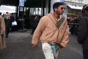 The Tiny Accessory Taking Over Fashion: Why Purse Hooks Are Becoming a Must-Have for Style Icons